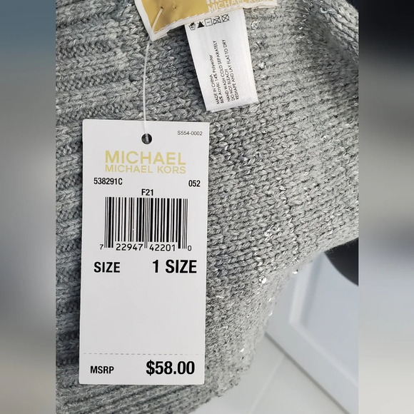 MICHAEL KORS SCARF NEW WITH TAGS - Picture 3 of 4